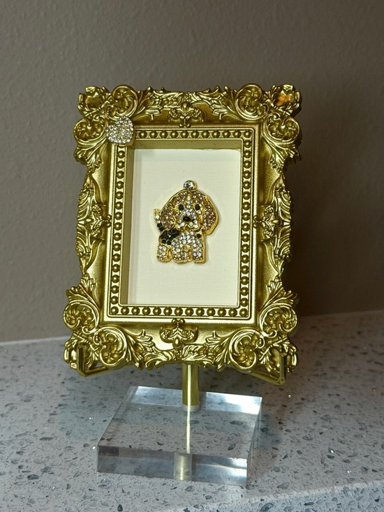 Hand Crafted Other - Hand Crafted Gold Ornate Frame with Sparkling Beagle on Linen Cardstock